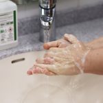 How to keep the warehouse clean and safe