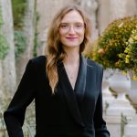 Gen AI Unleashed: Trends and Challenges for Enterprises in 2024